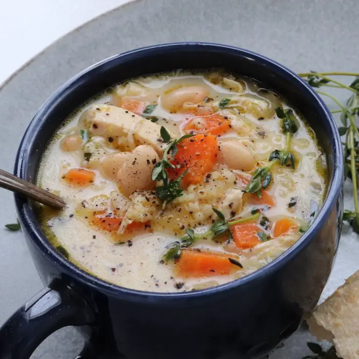 Pastina Soup With Chicken & White Beans
