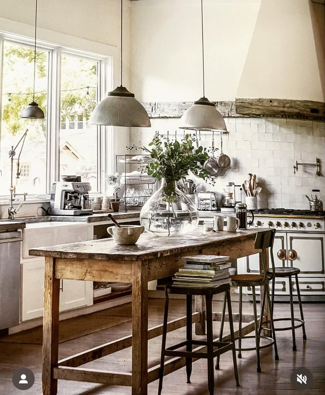 Chic Rustic Style Kitchen