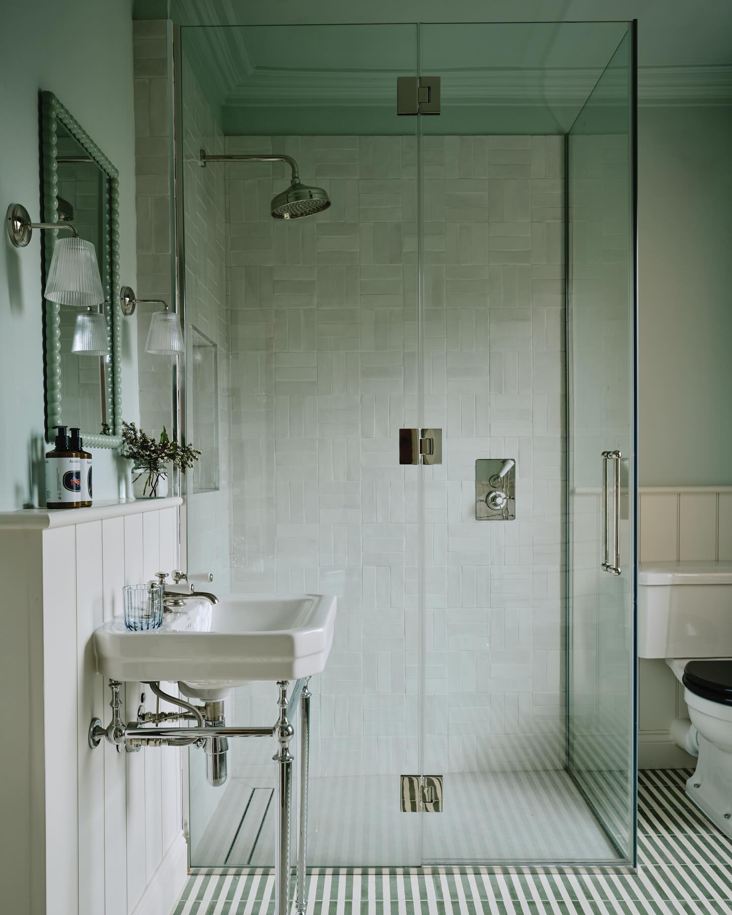 Aquamarine Wall Colored Shower Tiles