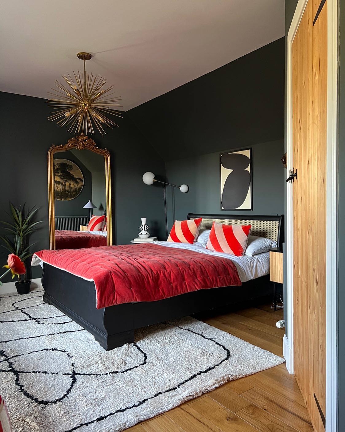 Elegant Dark Themed Bedroom Decor