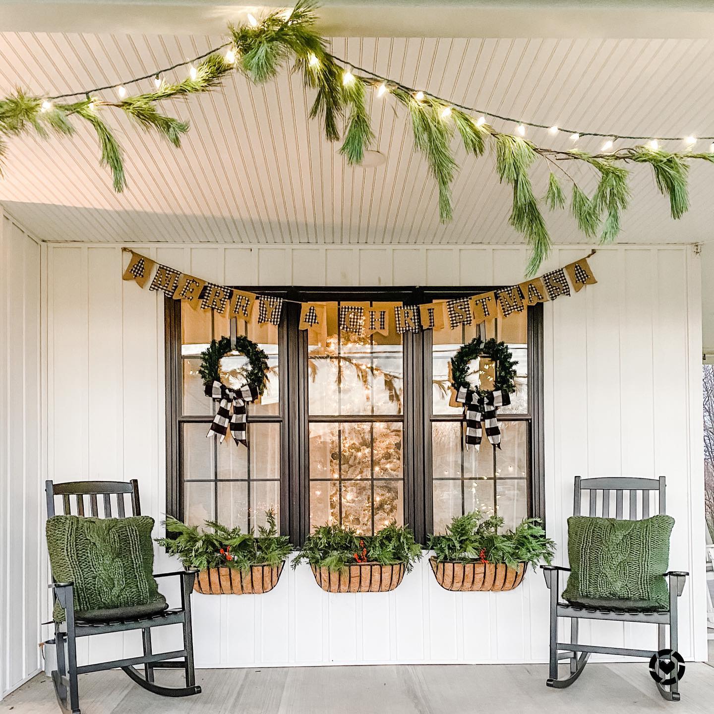 Holiday Front Porch With Cozy Vibes